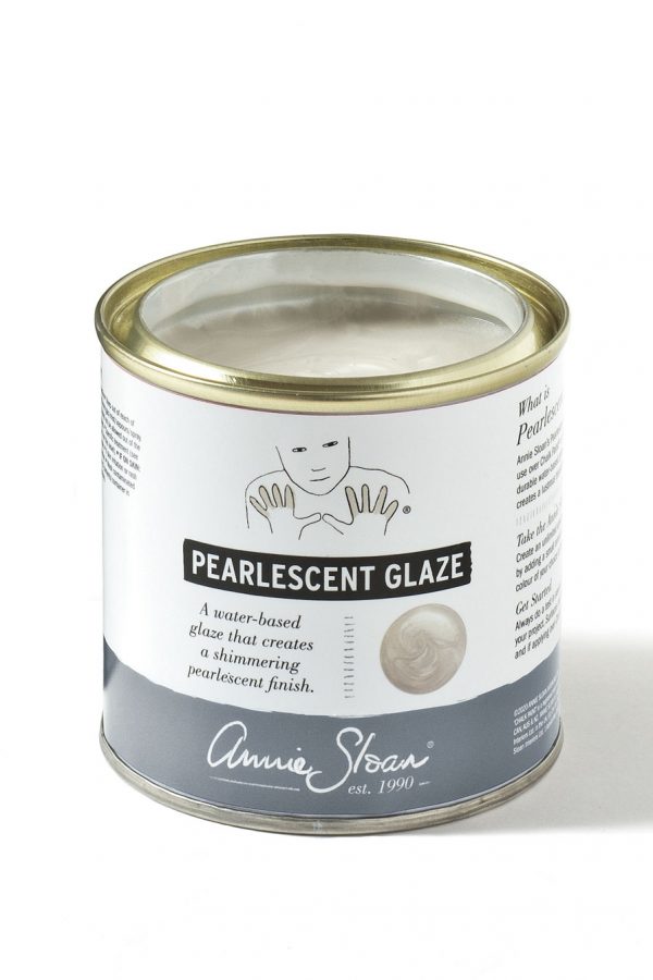 annie-sloan-250ml-tin-of-pearlescent-glaze-896-600x900-2.jpg