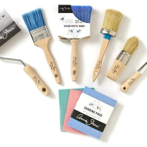 Chalk-Paint-by-Annie-Sloan-Brushes-and-tools-rollers-sanding-pads-3000-900x600-1-600x600.jpg
