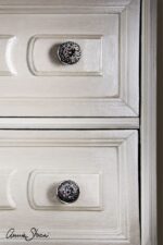 drawers-painted-with-chalk-paint-in-old-white-with-and-finished-with-pearlescent-glaze-896-logo-600x900-2-150x225.jpg
